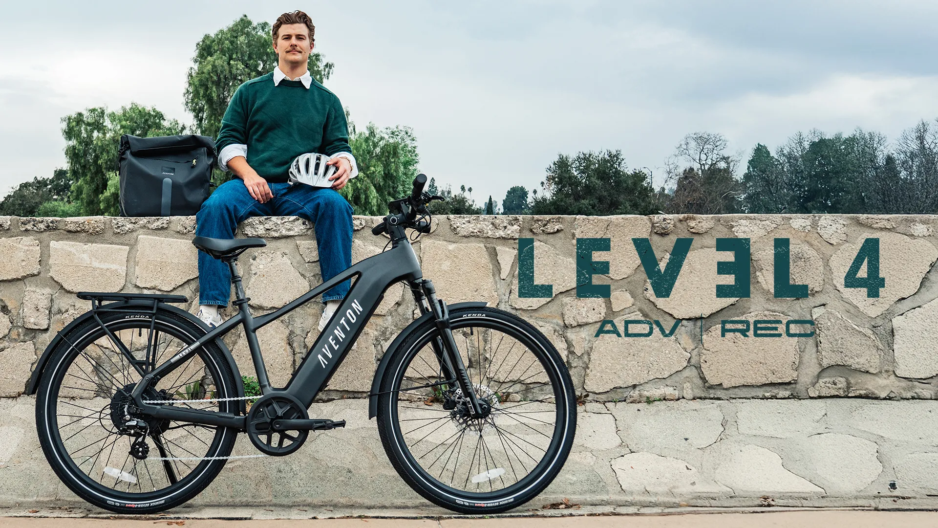 Смотреть видеообзор Электровелосипед Aventon Level 4 ADV ST Black MR